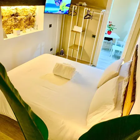 Apartment Stationsuite N5 Privata Idromassaggio & Wifi In Centro Vicino Stazione Palermo